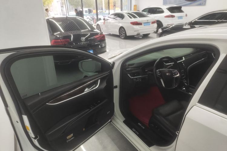 Used Cadillac XTS 2018 28T Elite Edition Driver Seat