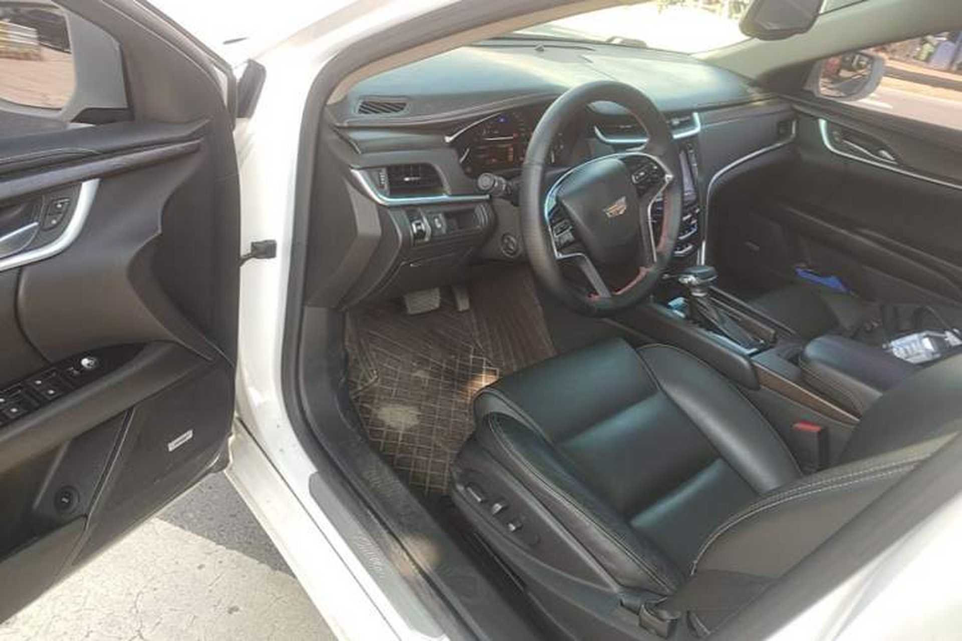 Used Cadillac XTS 2018 28T Elite Edition Driver Seat