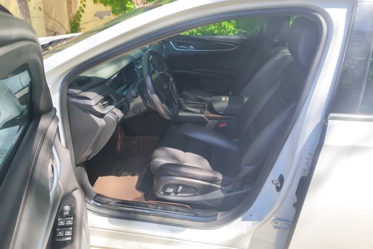 Used Cadillac XTS 2018 28T Tech Edition Driver Seat