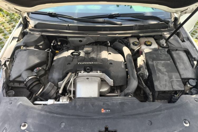 Used Cadillac XTS 2018 28T Elite Edition Engine Bay