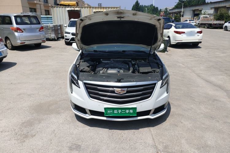 Used Cadillac XTS 2018 28T Elite Edition Engine Bay