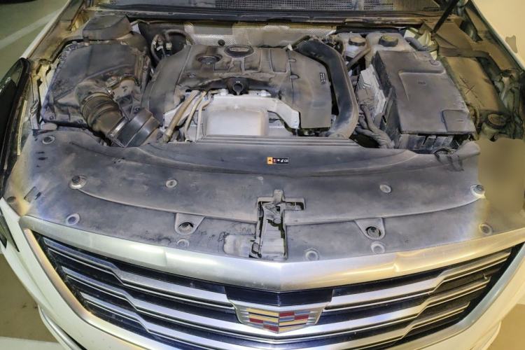 Used Cadillac XTS 2018 28T Luxury Edition Engine Bay