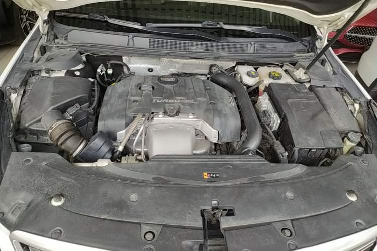 Used Cadillac XTS 2018 28T Tech Edition Engine Bay