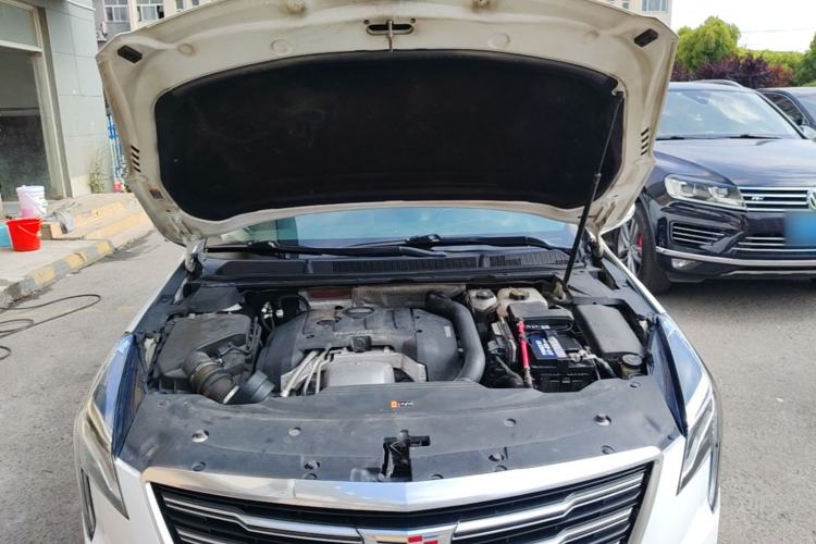 Used Cadillac XTS 2018 28T Tech Edition Engine Bay