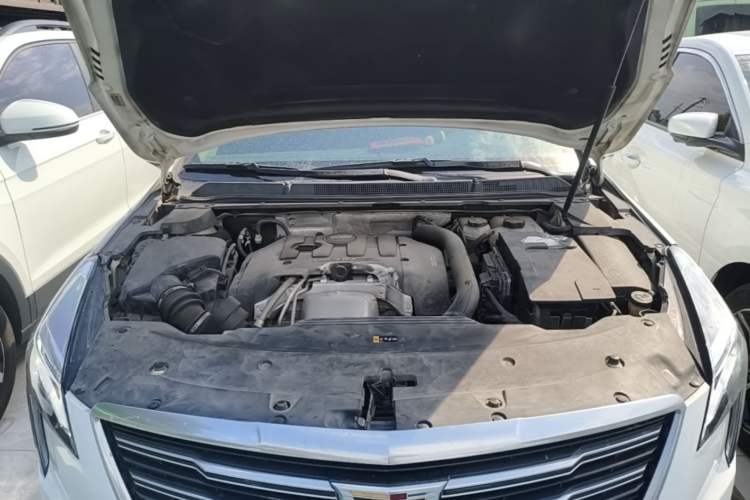 Used Cadillac XTS 2018 28T Tech Edition Engine Bay