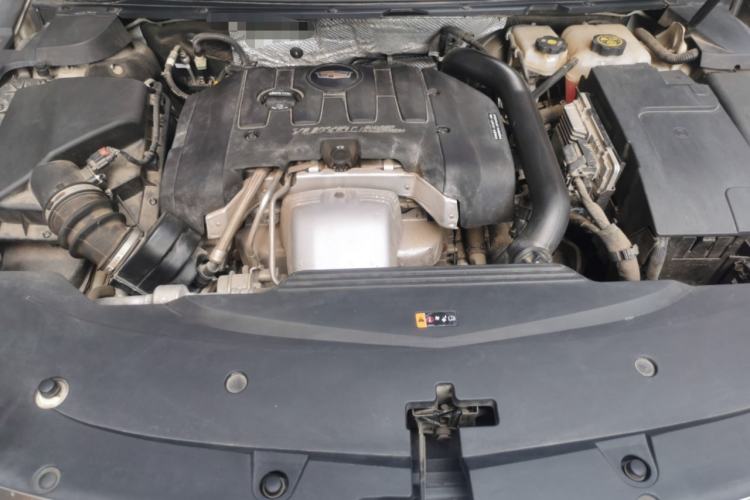 Used Cadillac XTS 2018 28T Tech Edition Engine Bay