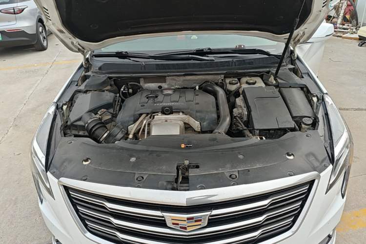 Used Cadillac XTS 2018 28T Elite Edition Engine Bay