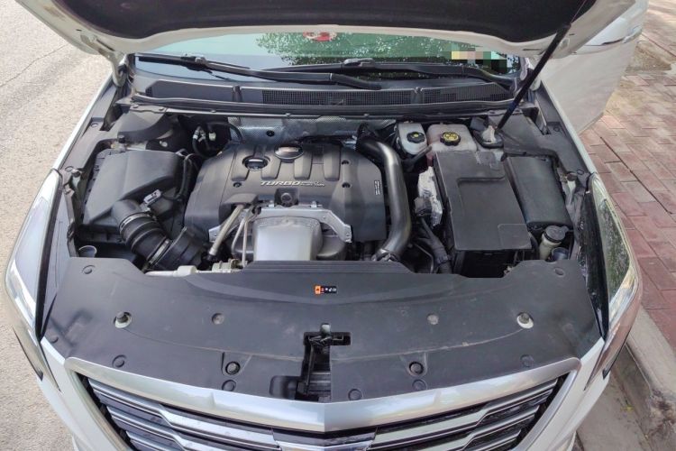 Used Cadillac XTS 2018 28T Tech Edition Engine Bay