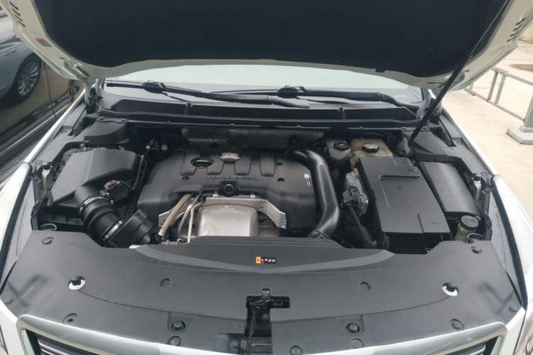 Used Cadillac XTS 2018 28T Tech Edition Engine Bay