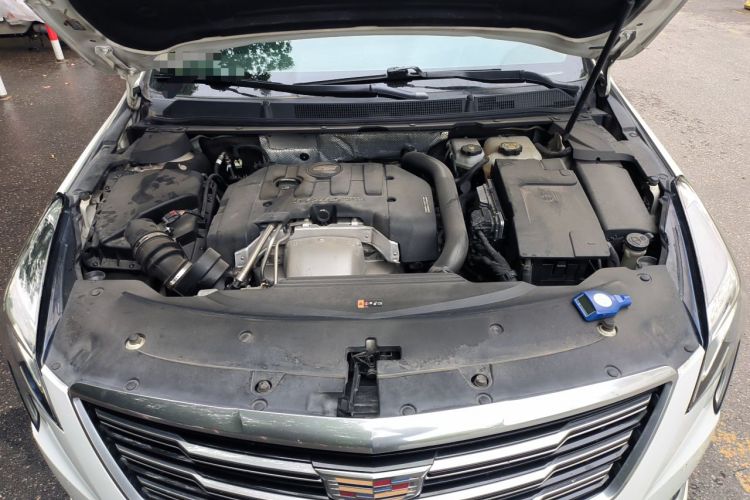 Used Cadillac XTS 2018 28T Elite Edition Engine Bay