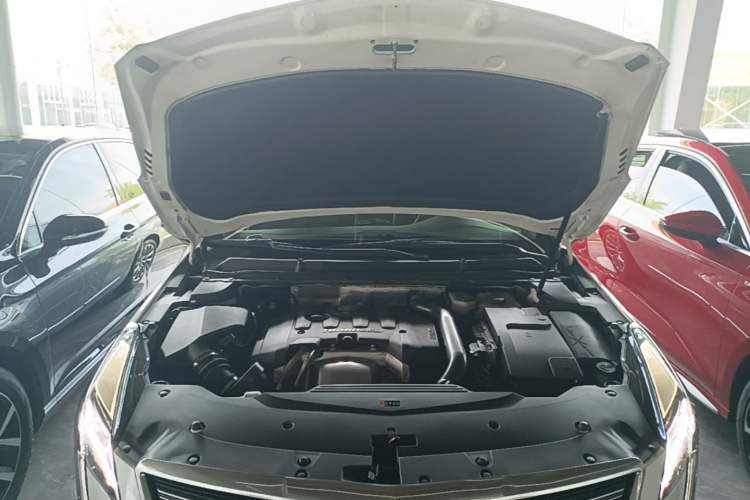 Used Cadillac XTS 2018 28T Tech Edition Engine Bay