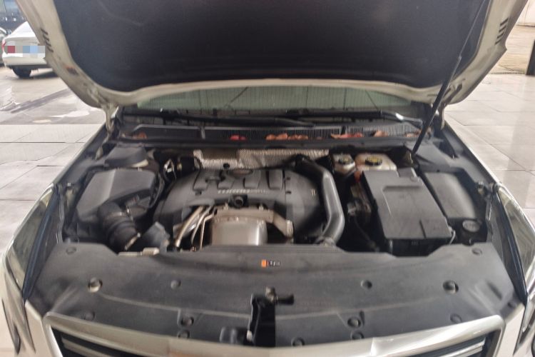 Used Cadillac XTS 2018 28T Tech Edition Engine Bay