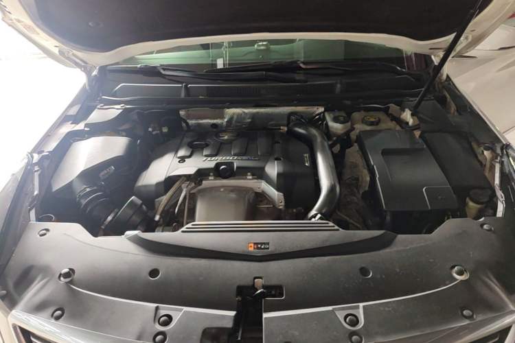 Used Cadillac XTS 2018 28T Tech Edition Engine Bay