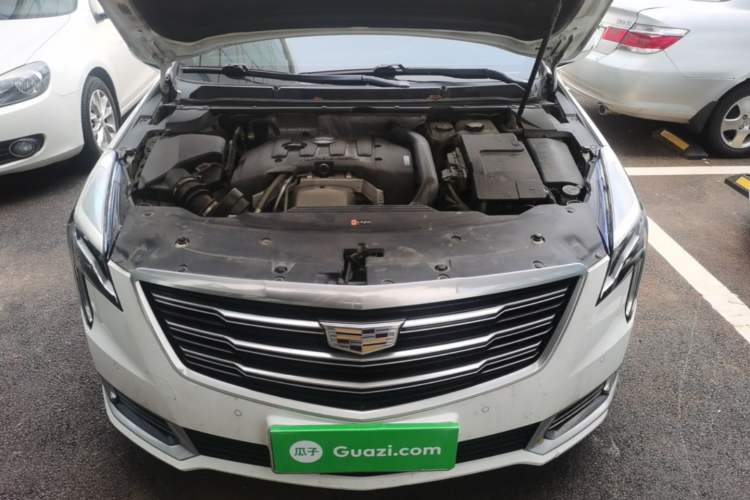 Used Cadillac XTS 2018 28T Elite Edition Engine Bay