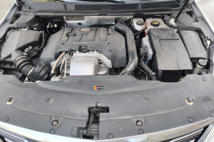 Used Cadillac XTS 2018 28T Tech Edition Engine Bay