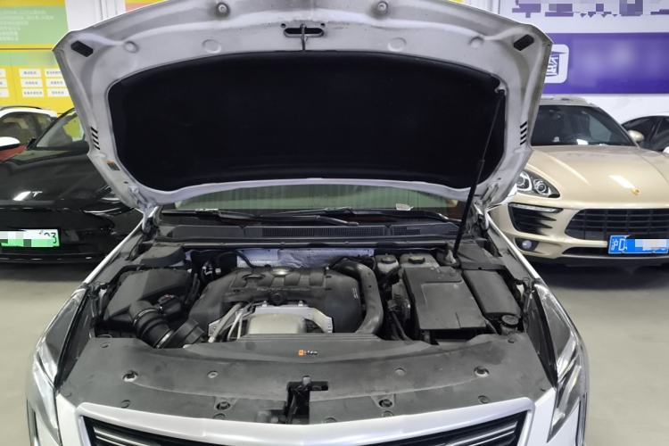Used Cadillac XTS 2018 28T Tech Edition Engine Bay