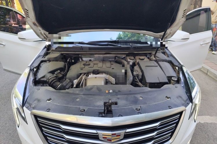 Used Cadillac XTS 2018 28T Elite Edition Engine Bay