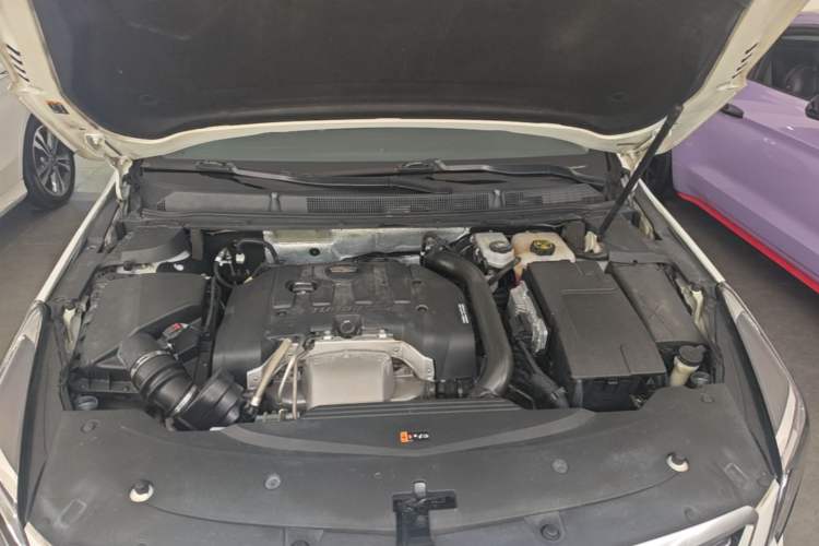 Used Cadillac XTS 2018 28T Tech Edition Engine Bay