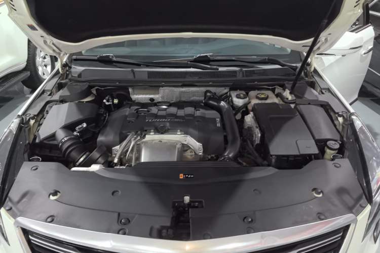 Used Cadillac XTS 2018 28T Tech Edition Engine Bay