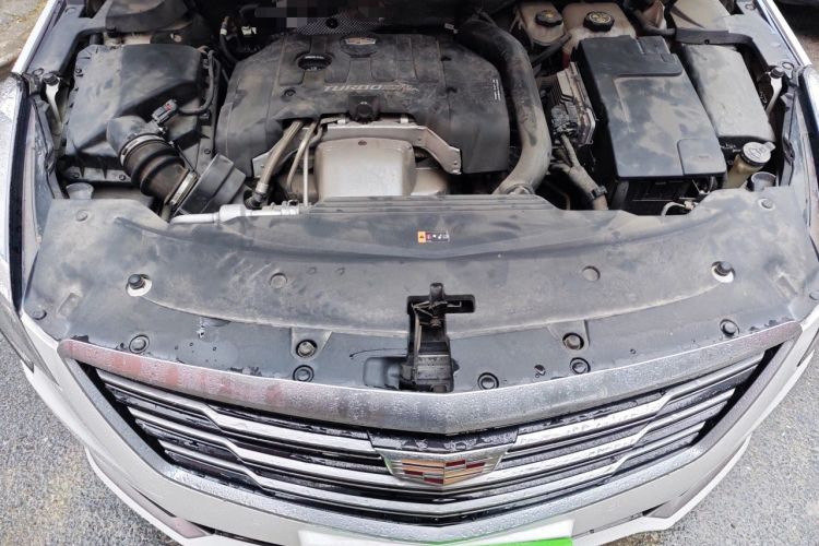 Used Cadillac XTS 2018 28T Elite Edition Engine Bay