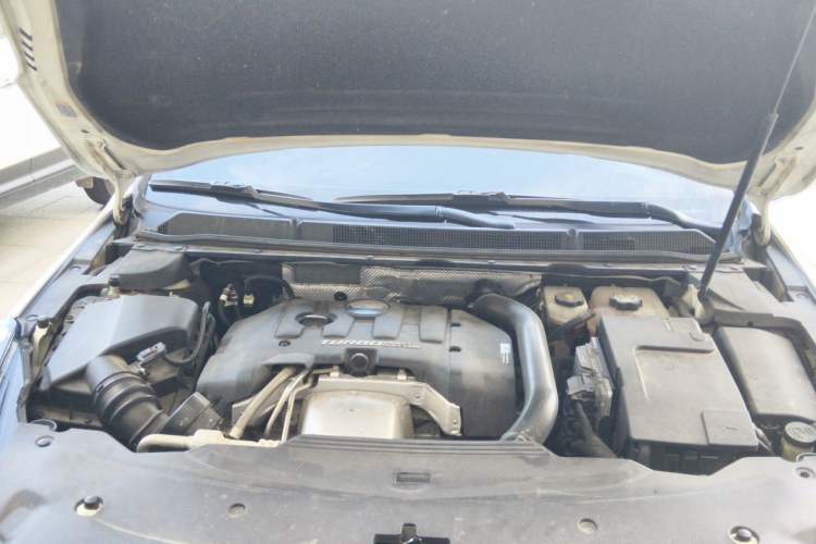 Used Cadillac XTS 2018 28T Tech Edition Engine Bay