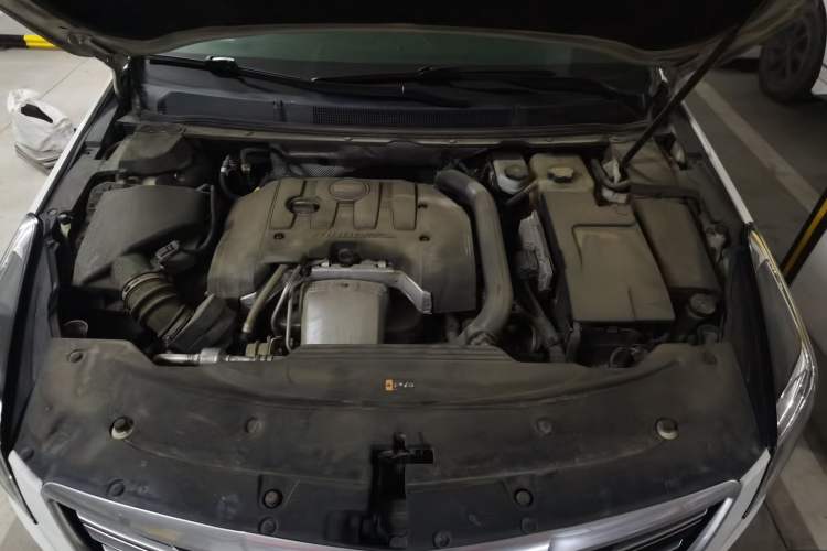 Used Cadillac XTS 2018 28T Tech Edition Engine Bay