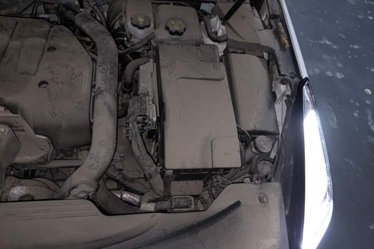 Used Cadillac XTS 2018 28T Elite Edition Engine Bay Left