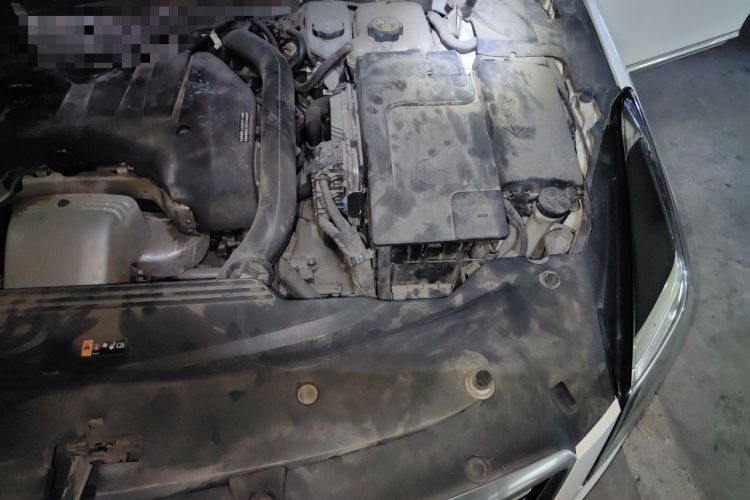 Used Cadillac XTS 2018 28T Tech Edition Engine Bay Left