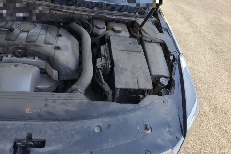 Used Cadillac XTS 2018 28T Tech Edition Engine Bay Left