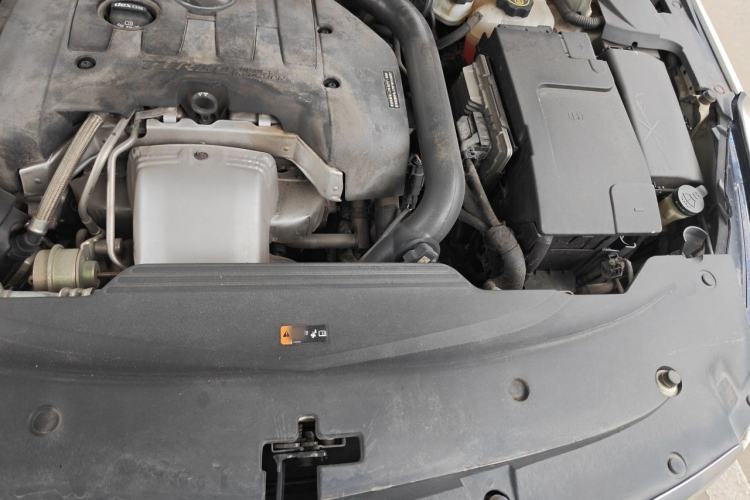 Used Cadillac XTS 2018 28T Tech Edition Engine Bay Left