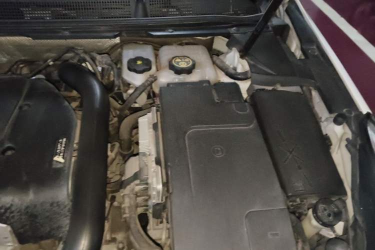 Used Cadillac XTS 2018 28T Tech Edition Engine Bay Left