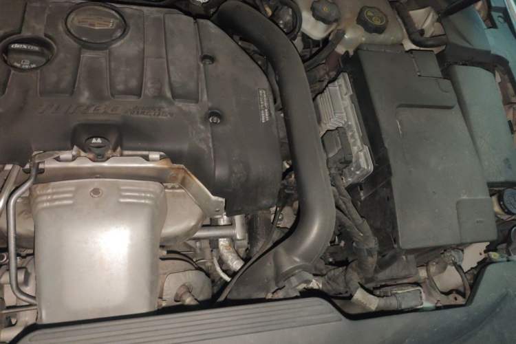 Used Cadillac XTS 2018 28T Elite Edition Engine Bay Left