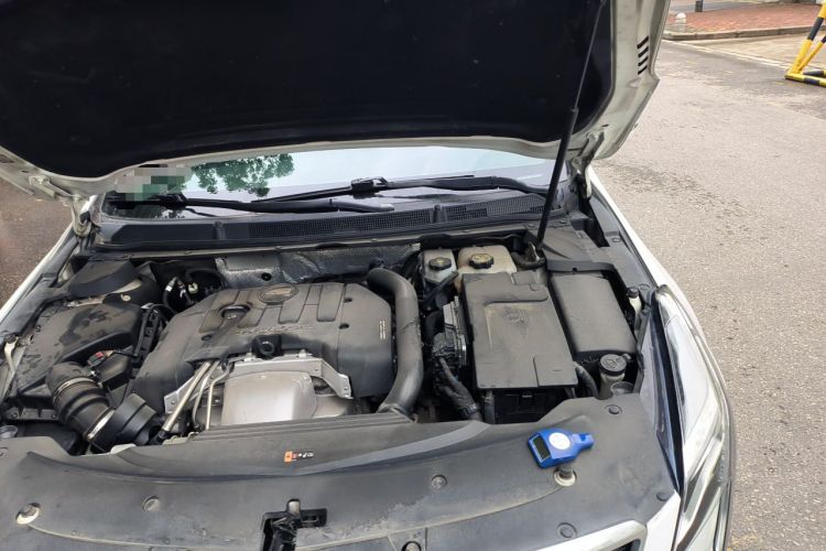 Used Cadillac XTS 2018 28T Elite Edition Engine Bay Left