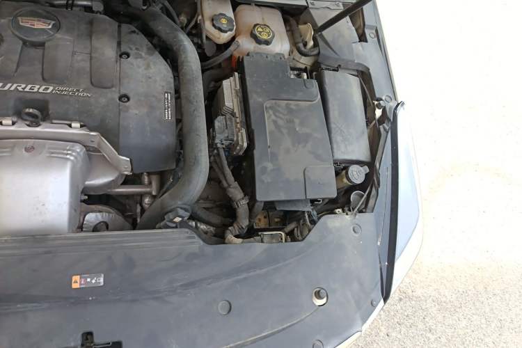 Used Cadillac XTS 2018 28T Tech Edition Engine Bay Left