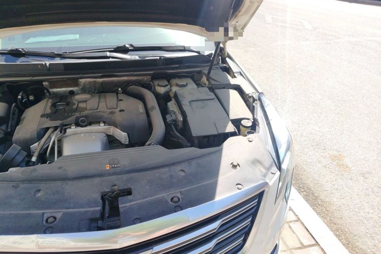 Used Cadillac XTS 2018 28T Elite Edition Engine Bay Left
