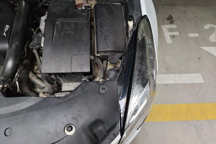 Used Cadillac XTS 2018 28T Tech Edition Engine Bay Left
