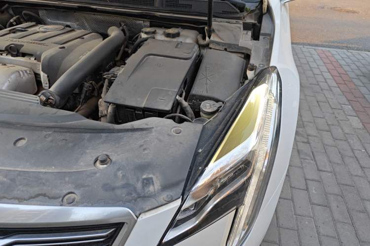 Used Cadillac XTS 2018 28T Tech Edition Engine Bay Left