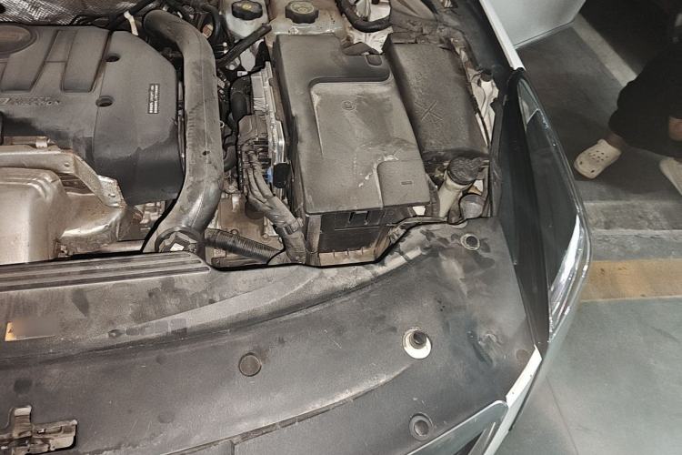 Used Cadillac XTS 2018 28T Tech Edition Engine Bay Left