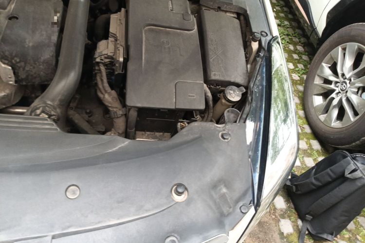 Used Cadillac XTS 2018 28T Tech Edition Engine Bay Left