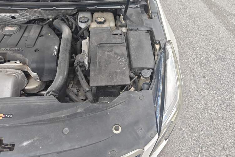 Used Cadillac XTS 2018 28T Elite Edition Engine Bay Left