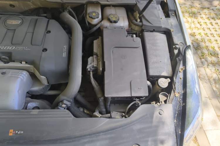 Used Cadillac XTS 2018 28T Tech Edition Engine Bay Left