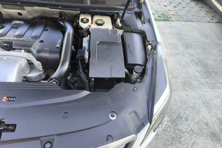 Used Cadillac XTS 2018 28T Tech Edition Engine Bay Left