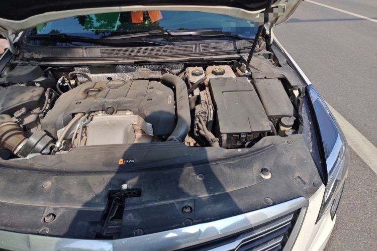 Used Cadillac XTS 2018 28T Tech Edition Engine Bay Left