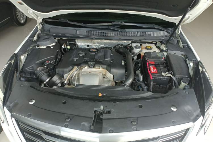 Used Cadillac XTS 2018 28T Tech Edition Engine Bay