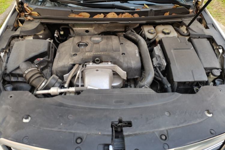 Used Cadillac XTS 2018 28T Elite Edition Engine Bay