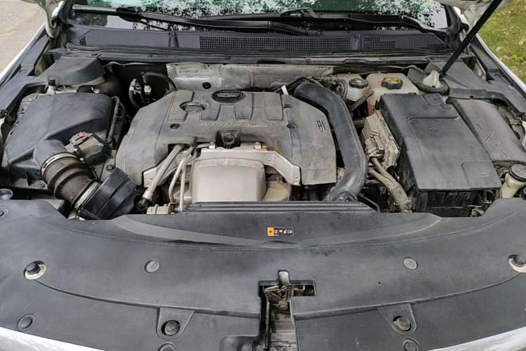 Used Cadillac XTS 2018 28T Tech Edition Engine Bay
