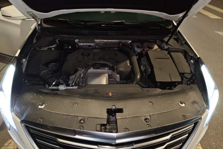 Used Cadillac XTS 2018 28T Tech Edition Engine Bay