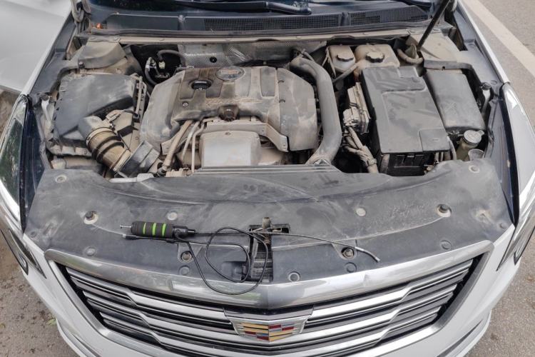 Used Cadillac XTS 2018 28T Elite Edition Engine Bay