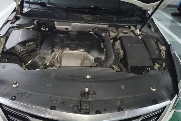 Used Cadillac XTS 2018 28T Elite Edition Engine Bay