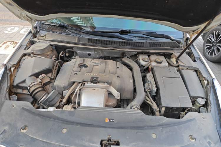 Used Cadillac XTS 2018 28T Tech Edition Engine Bay